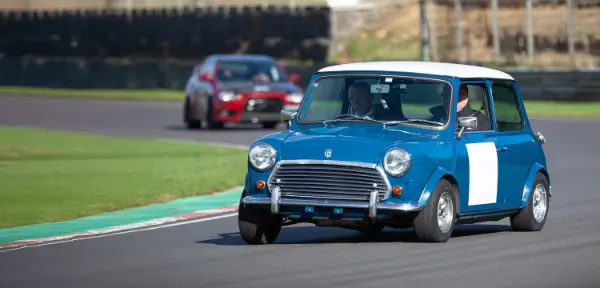 1968 Classic Mini Cooper Drive