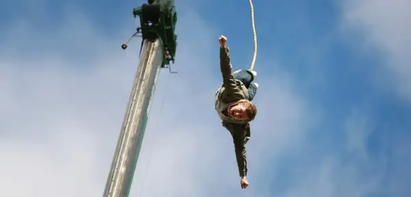 300ft Bungee Berkshire or Manchester