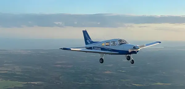 Flying Lessons at Biggin Hill Airport