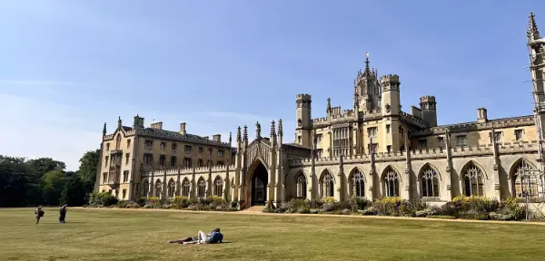 Cambridge City Sightseeing Tour