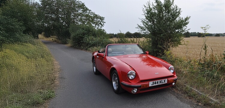 Classic Car Hire Essex with Picnic Option