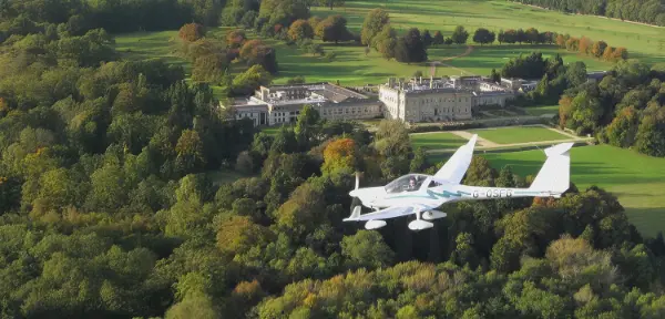 Flying Lessons Enstone Aerodrome