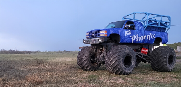 'Ice Phoenix' Monster Truck Driving