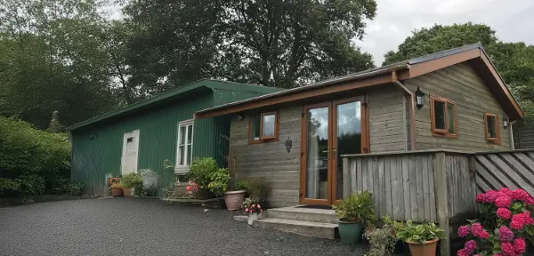 Log Cabin Break for Two Swansea