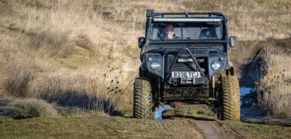 Mad Max 4x4 Driving