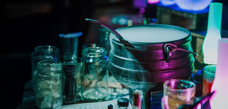 Magical Cocktail Potion Making for Two