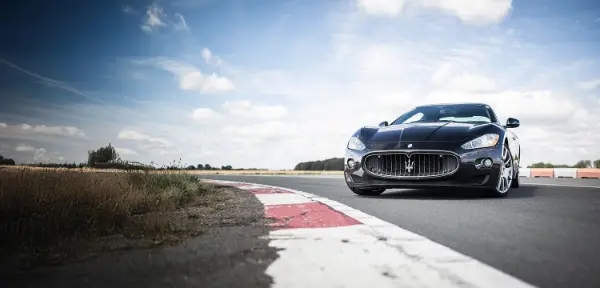 Maserati GranTurismo Driving