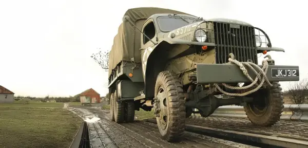 Military Driving in Leicestershire