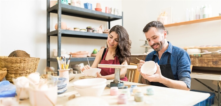 Pottery Painting London Bridge