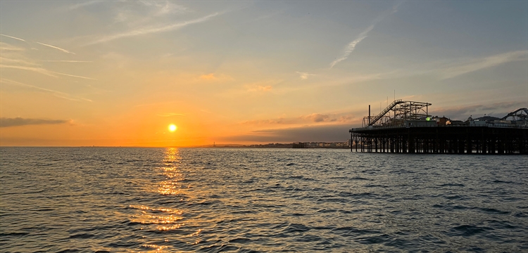 Sunset Powerboat Cruise Brighton