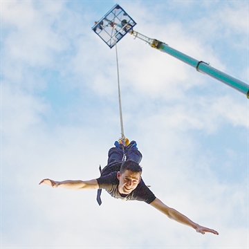 Teen Bungee Jumping