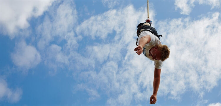 Teen London Bungee Jump