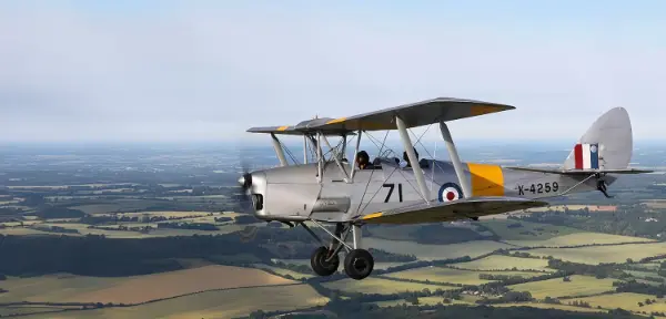 Tiger Moth Flight in Kent