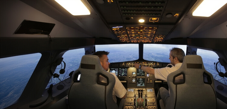 Ultimate 'Pilot for a Day' Simulator Experience